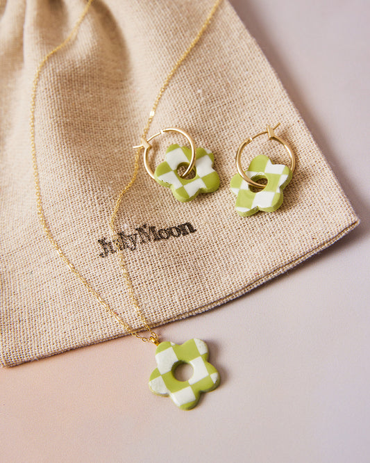 Sterling Silver Gold Plated Checkerboard Flower Necklace in Pistachio